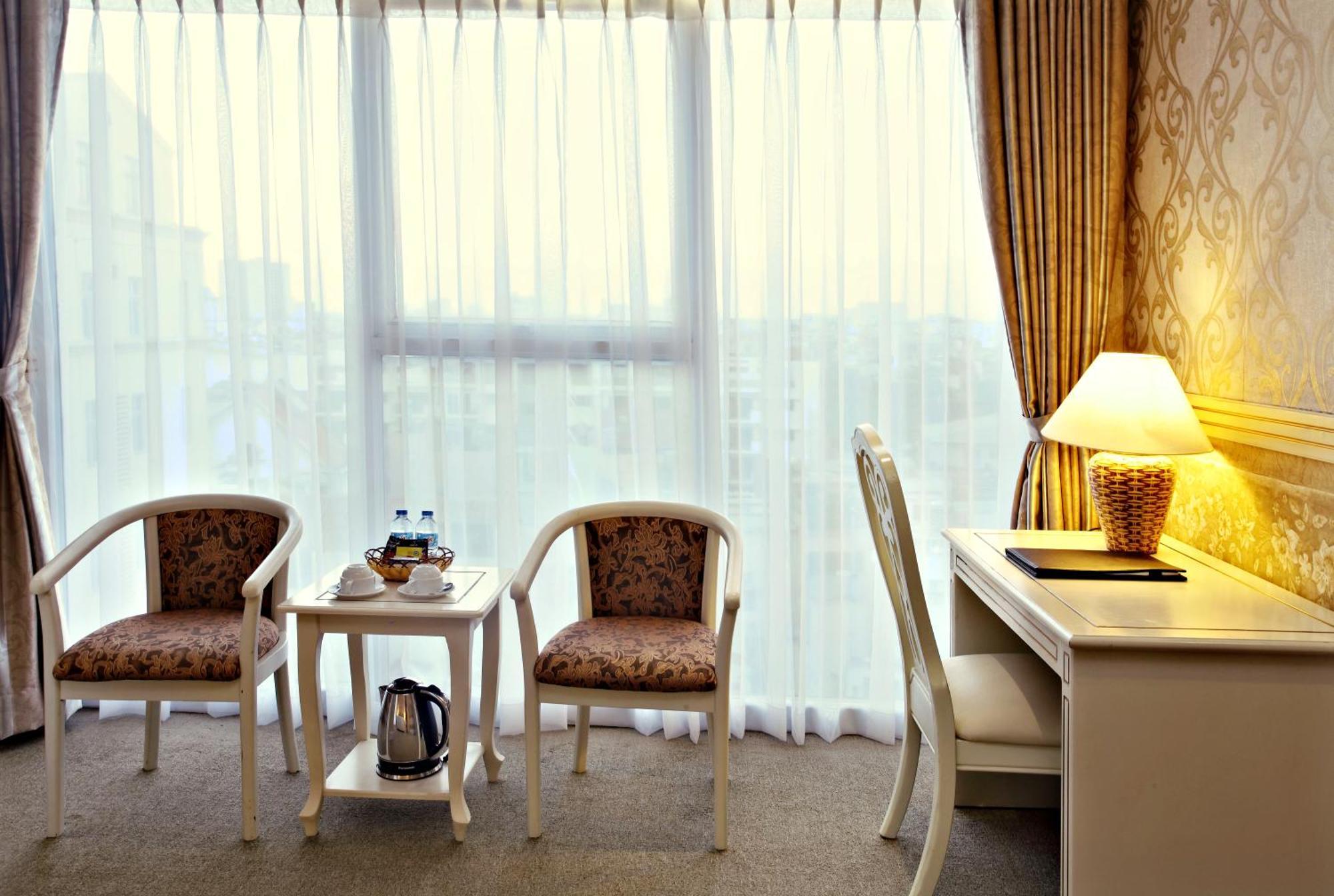 Golden Crown Hotel Ho-Chi-Minh-Stadt Zimmer foto